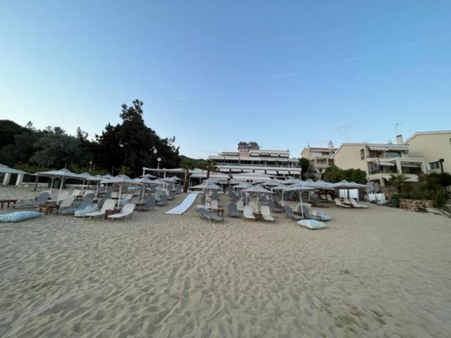 Porto Palio Beach Hotel Palaiontsiflikion Exterior photo